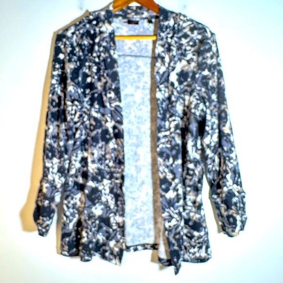 Rafaella Black and White Floral Cardigan - Picture 1 of 3